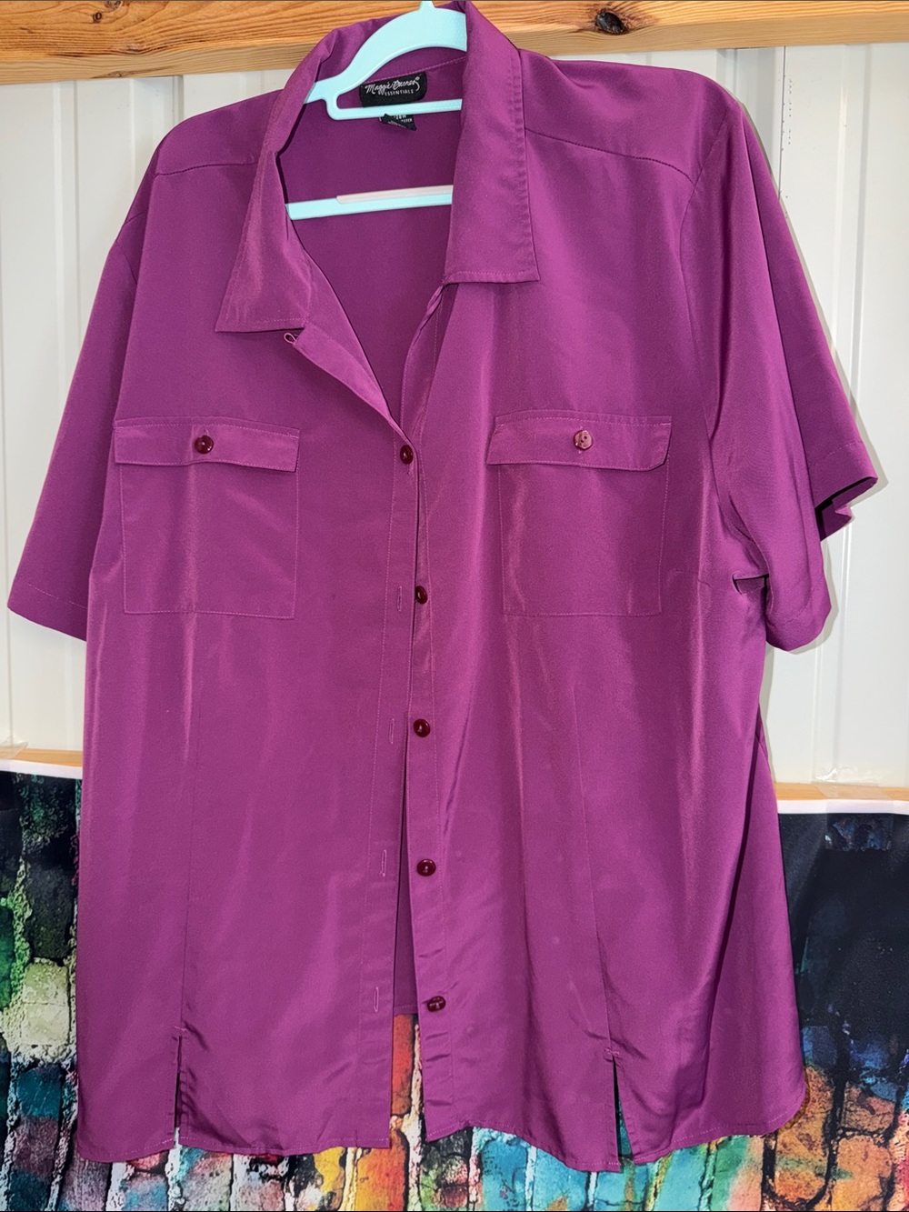 Maggie Barnes Short-Sleeve Button-Down Shirt in plum